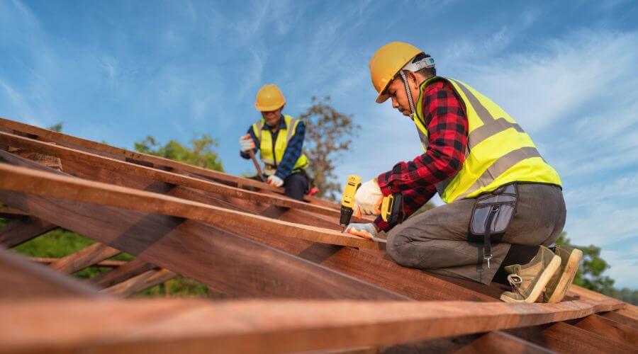 Professional Flat Roofing Installation services in Maywood, NE